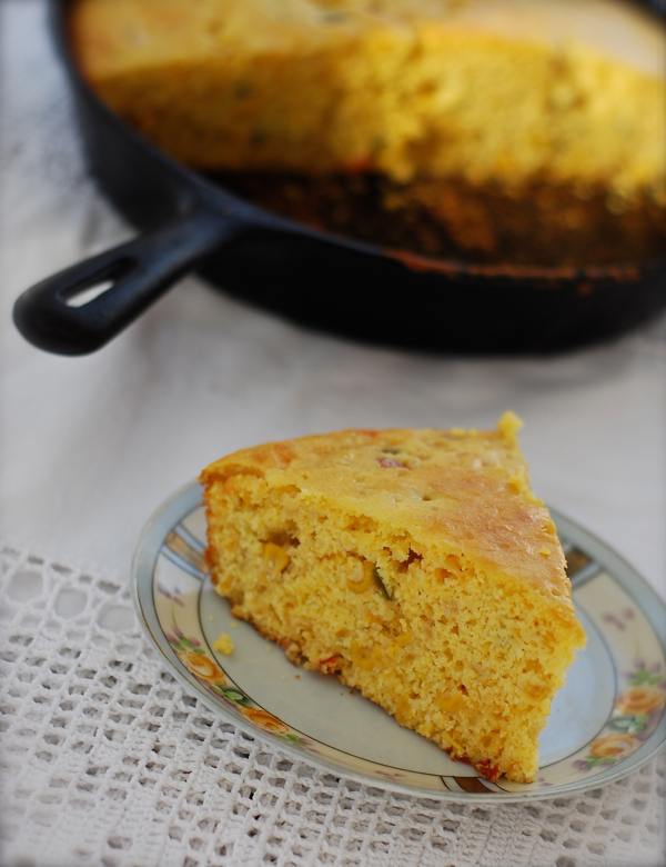 cheesy jalapeno skillet cornbread - ChinDeep