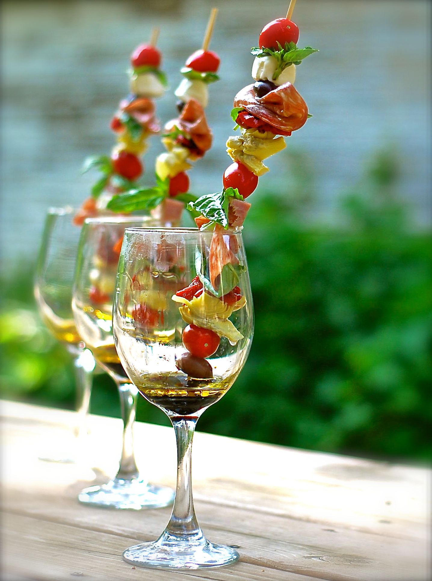 italian antipasto skewers - ChinDeep