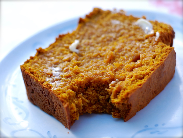 pumpkin bread with cake mix and pudding