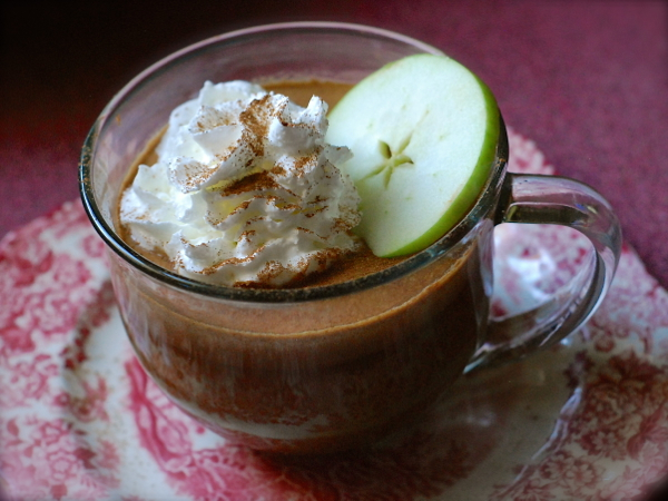 Easy Warm Apple Chai Latte