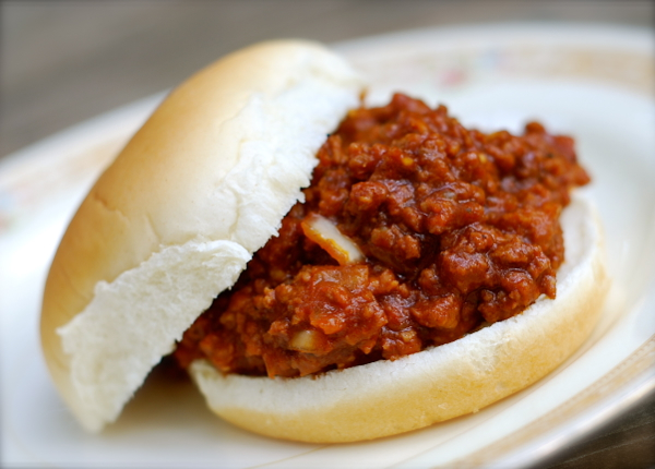 {slow cooker} big batch root beer bbq sloppy joes - ChinDeep