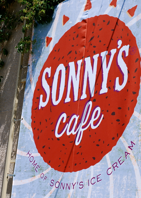 sonnyscafesign